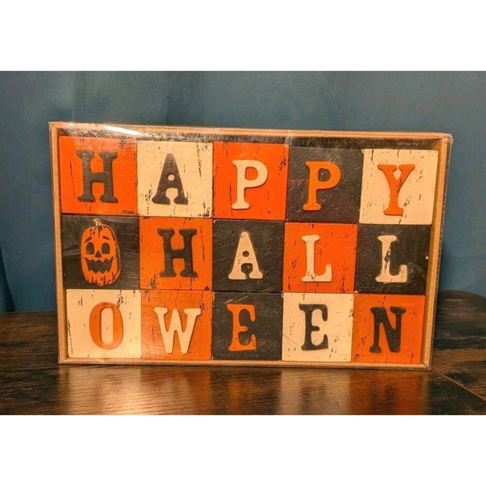 Target 2010 Halloween Wooden Block Set 15-Piece Orange Black Pumpkin Distressed